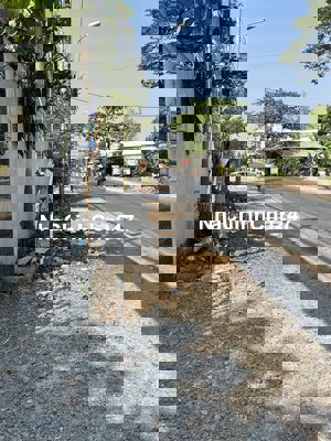 Bán nhà Hai Mặt Tiền đường Trung Đông Hóc Môn. 16 x 28 = 452m thổ cư