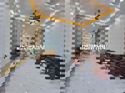 CHỦ NGỘP BÁN NHÀ QUẬN 12 SHR 1 TỎI 850/70M2