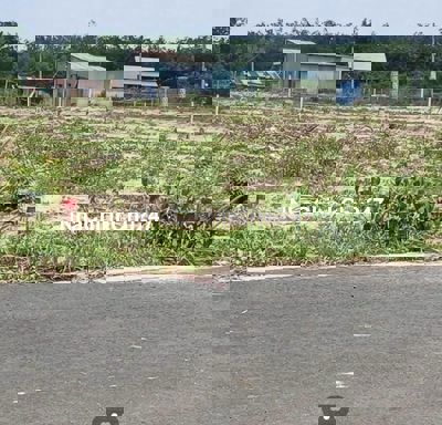 Bán đất mặt tiền đường nhựa ,khu vực Minh Thạnh.BD