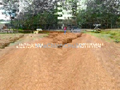 Đất mặt tiền đường 19m