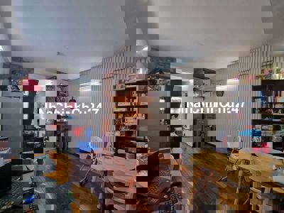 Chính chủ cần bán chung cư số 1 tôn thất thuyết P1Q4