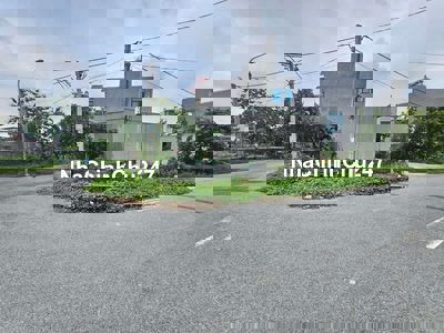 Đất 3 mặt tiền kdc Đồng Chàm gần BigC Go Tp. Dĩ An