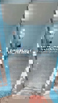 Nhà nguyên căn điện nước chính chủ