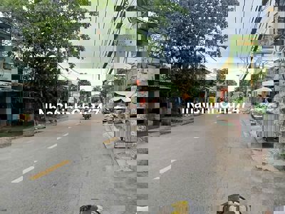 Lô góc mặt đường Phạm Hữu Lầu, Phước kiển. 114 m2 thổ cư chỉ 8,6 tỷ.