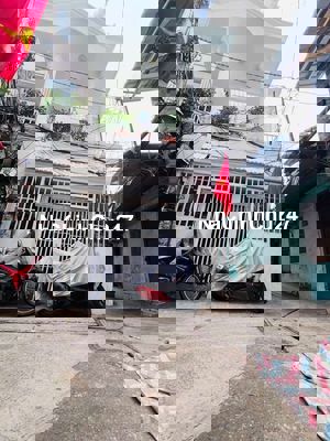 CHỦ ĐI ĐỊNH CƯ CẦN BÁN NHÀ ĐẸP 2 TẦNG HẺM 3M, P1.Q8, 48M2, GIÁ 5,7TỶ