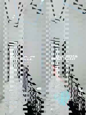 Cần bán nhanh nhà 1 trệt 1 lầu 495tr công chứng ngay trong ngày