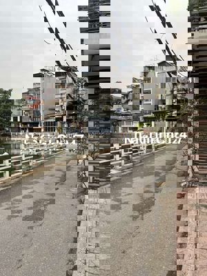 🔥🔥🔥 Ô TÔ 7 CHỖ NGỦ TRÊN ĐẤT, MẶT TIỀN KHỦNG, SỔ VUÔNG VẮN