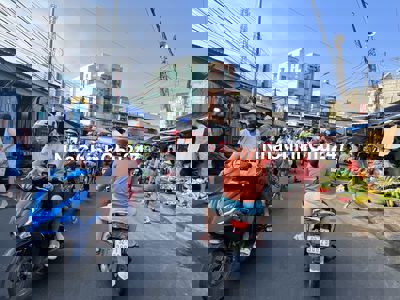 ĐẤT MẶT TIỀN TÚ XƯƠNG SÁT CHỢ DĨ AN 163M2 NỞ HẬU