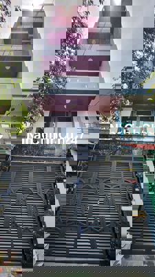 Chính chủ cần bán nhà mới xây