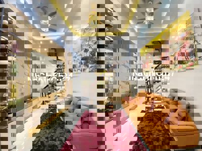 Chính chủ bán nhà Kim Giang 45m2,10m ôtô,vài bước ra phố nhỉnh 7 tỷ