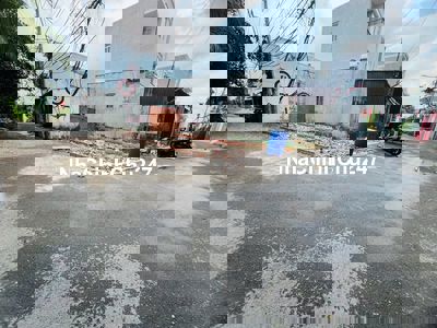 71,5m2(4,5x16)đất góc 2 mặt tiền- Kế bên bv Hạnh Phúc - đầu cổng QL13