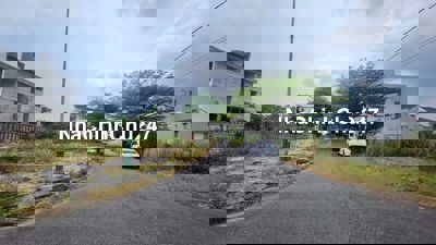 Bán Lô góc 2 Mặt tiề. Nguyễn văn hửing