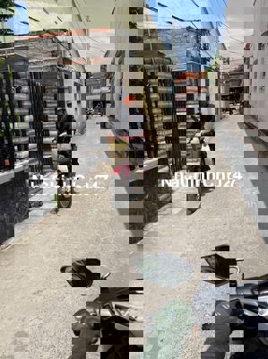 ĐẤT THỔ CƯ MẶT TIỀN HẺM 1TY2 XDTD-CÁCH 826C 100M- NGAY UBND LONG HẬU