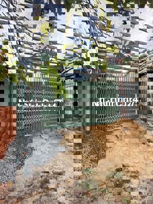 Cần bán lô Đất xã Bà Điểm mặt tiền 120m2 .giá 5ty5 , liên hệ :