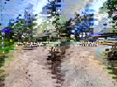 Mặt tiền đường Liên Xã Hoà Khánh Đông Đức Hoà Long An 5x27 Giá 990tr