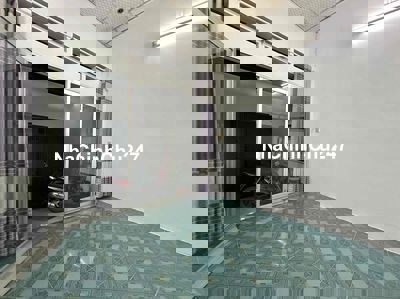 NHÀ 50M2( 4,6 X 11) NỞ HẬU, HẺM ÔTÔ. CHÍNH CHỦ LÂU ĐỜI GẤP BÁN 5.5 tỷ