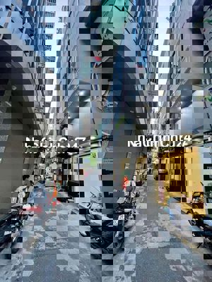 Chính chủ bán 1194 Láng, đống đa KD, oto tránh, thiết kế đẹp , 26m2,6T