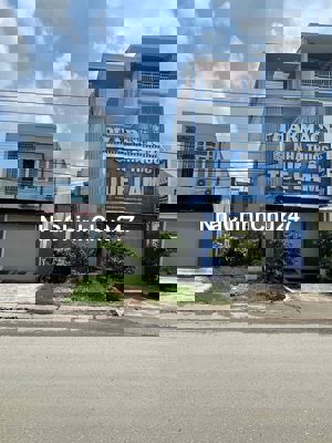 Đất mặt tiền kinh doanh gần Vincom550