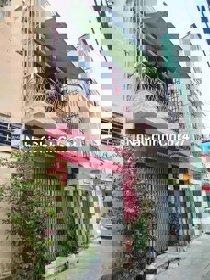 Nhà chính chủ hẻm Cách mạng tháng 8 gần trung tâm