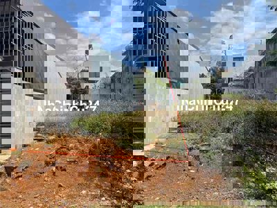 LÔ ĐẤT ĐẸP THÔN 4 Cư ÊBur, đường thông , cách vòng xoay 1km