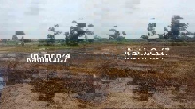 Chính chủ cần bán lô đất có vị trí đẹp, thuận tiện làm ăn phát triển