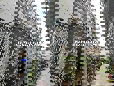 Chính chủ bán Nhà mặt tiền 9m, 4pngu An dương vương q8, hẻm an ninh