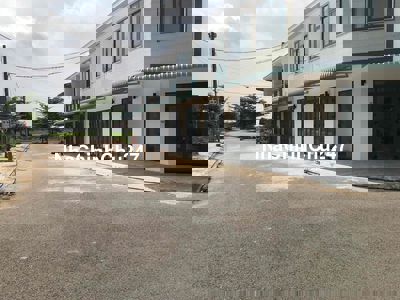 LÔ GỐC 6x15 gần khu công nghiệp, xây tự do, dân cư đông