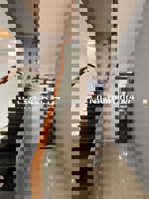 Nhà đất 2 mặt tiền + 68m2 + 2 phòng ngủ + Đường 38/Lê Văn Thịnh, quận2