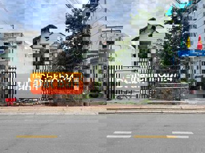 Bán Đất Mặt tiền đường số 339, Phước Long B, Quận 9.   DT: 4,9 x 13,5