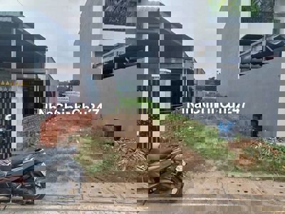 Đất mặt tiền nhựa gần chợ Tân Phú Trung Củ Chi, Dt 5x28m,  giá 650tr