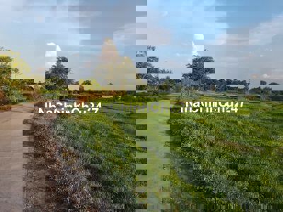 Bán đất mặt đường Bê tông xi măng, rộng 4m,cập ranh KCN Tân Phú Trung