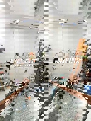 2 Tầng ngang 3,7 đường Phùng Tá Chu giáp Tỉnh lộ 10