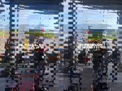 Nhà mặt tiền dt72m2, đường số 8 KCN nối dài, tại ngã 5 KCN Hoà Khánh