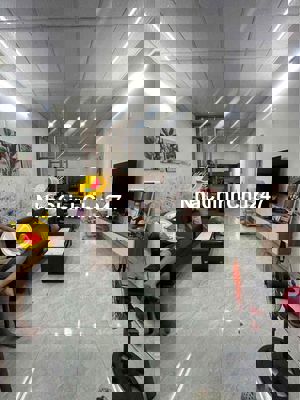 Tôi chính chủ cần bán nhà kiệt oto