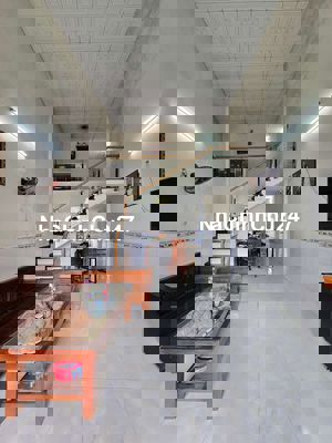 Nhà gác lửng đúc 3 phòng ngủ 2ty570tl kiệt Trường Chinh.