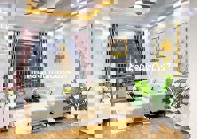 CHÍNH CHỦ BÁN GẤP NHÀ TẬP THỂ LÊ THANH NHỊ, THANH NHÀN, 59M NHÀ ĐẸP