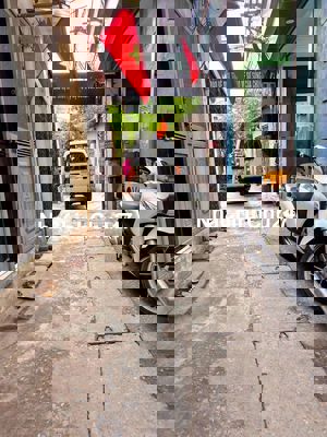 Chủ cần tiền lo công việc cần bán nhà gấp