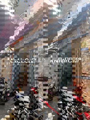 Chủ nhờ bán gấp ... Hàng nóng thổi