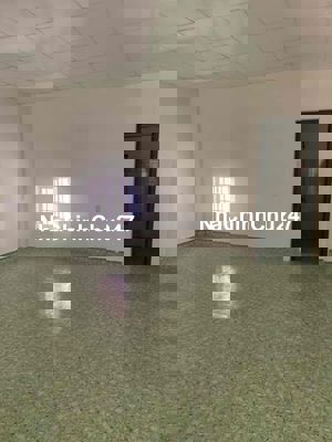 Nhà cấp 4 ( có gác đúc ), chính chủ có thương lượng