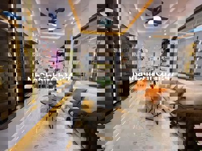 Chính chủ kẹt tiền bán nhanh căn hộ Sky Garden 3, nhà đẹp lung linh,