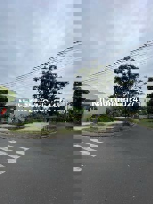 CHỦ BÁN GẤP LÔ GỐC 2 MT VỊ TRÍ ĐẮC ĐỊA.