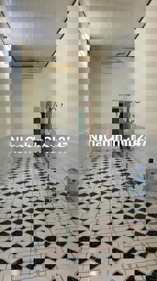 Nhà cấp 4, DT2.8x15m, 1PN, đường Trường Chinh Q. Tân Bình