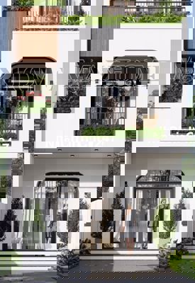 NHÀ DIỆN TÍCH  NGANG ~5m,1TRỆT 1LẦU,XE HƠI NGỦ TRONG NHÀ,CHÍNH CHỦ