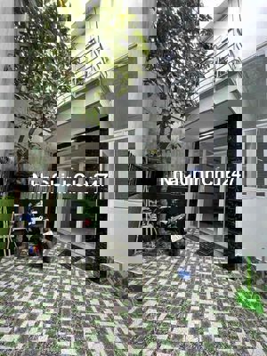 có sân để xe rộng rãi