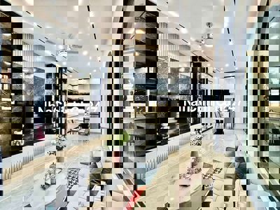 Chủ kẹt tiền bán gấp căn nhà 3tầng xây dựng Tâm huyết.trung tâm TP