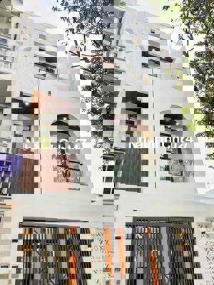 bán nhà đẹp khu nam long