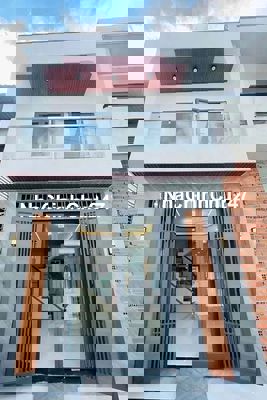 Nhà Chính Chủ Sổ Riêng Chú Tư Bán Căn Nguyển BiểuQ5 49,2m2 Giá 2Tỷ320