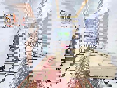 B.Á.N N.H.À ĐƯỜNG TRƯƠNG ĐỊNH 5 TẦNG 40m2 MỚI CỨNG HƠN 7 💸