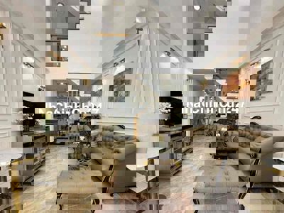 NHÀ NGUYÊN CĂN 4PN/4WC - FULL NT CAO CẤP ĐƯỜNG NGUYỄN PHÚC CHU