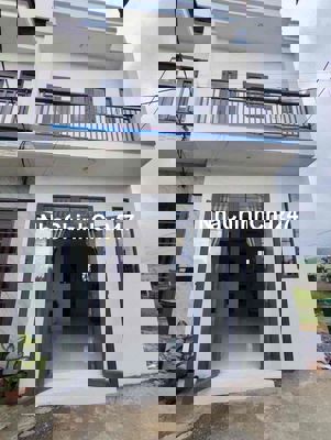 Chính chủ cần bán gấp căn nhà 1trệt 1lầu. Giá 650Tr full thổ cư